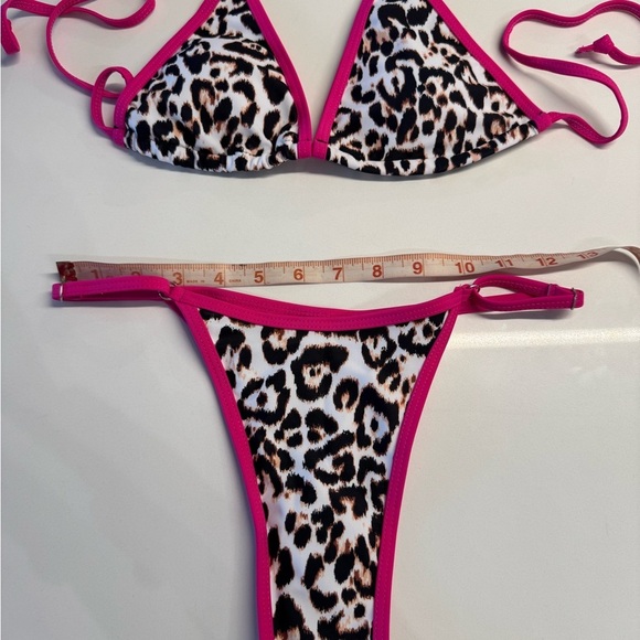 Pink Black White Leopard Thong Bikini Padded Top Size Small New NWT - Picture 10 of 13
